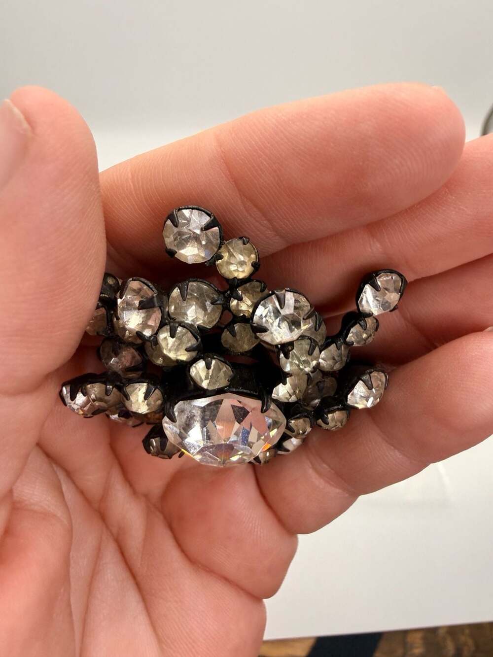 Vintage Crystal Rhinestone Cluster Brooch Pin - Picture 6 of 6